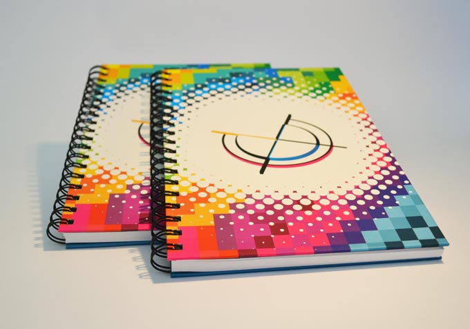 Gráfica Capa de Caderno - Off Paper
