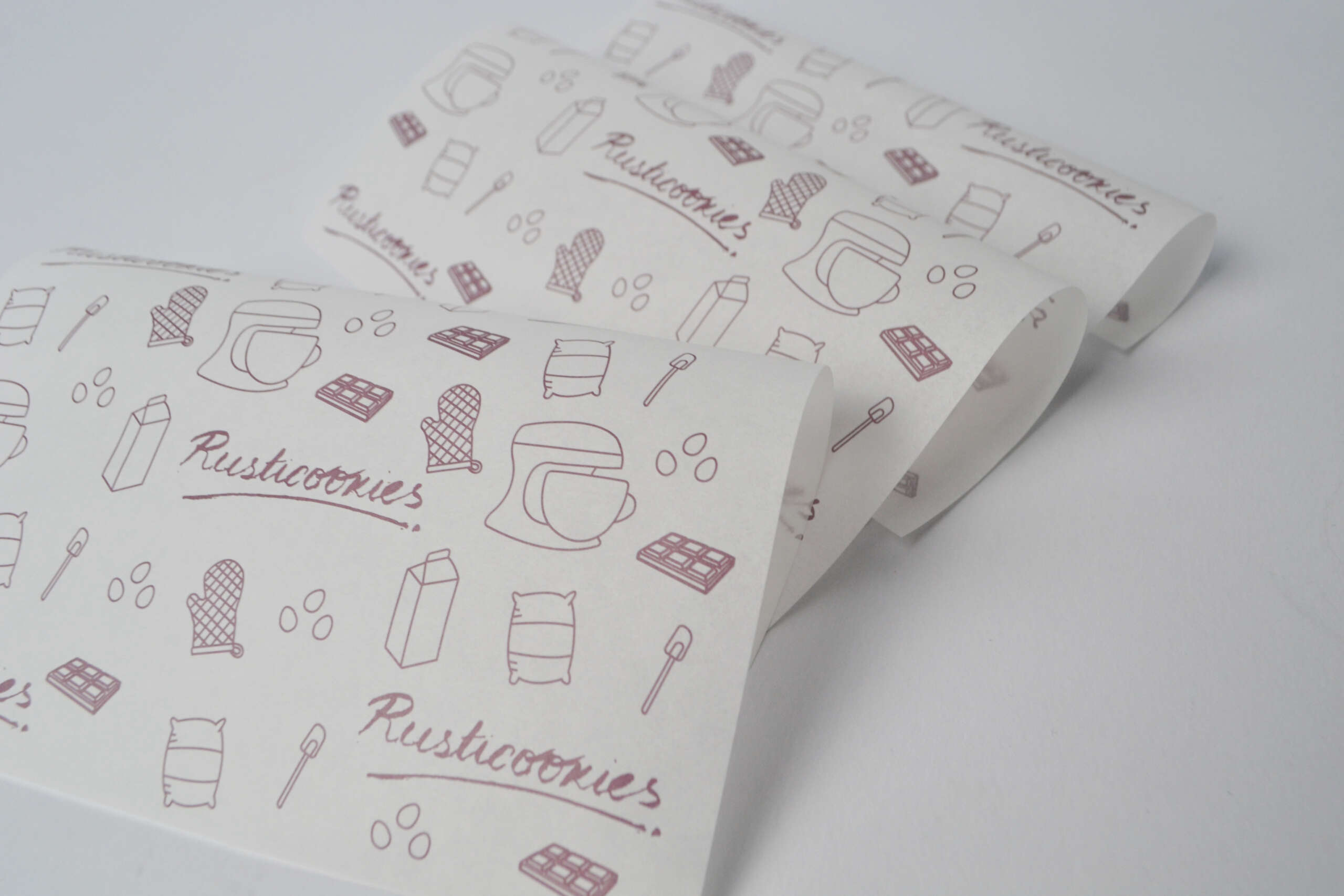 Qual o papel ideal para embalar bolos e brownies?