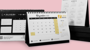 Calendários Personalizados e a imagem possui calendários personalizados pela Off paper