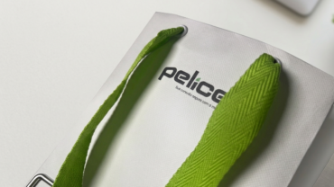 Marketing Sensorial: O toque e a textura dos impressos que sua marca precisa